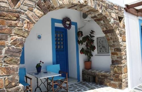 Studios Tasia 3*